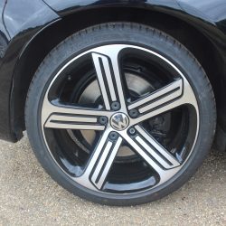 Volkswagen Scirocco R