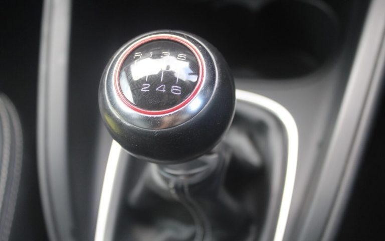 Audi S1